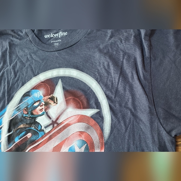 Men's L NWT Marvel Captain America Civil War Short Sleeved T-Shirt - Picture 3 of 12